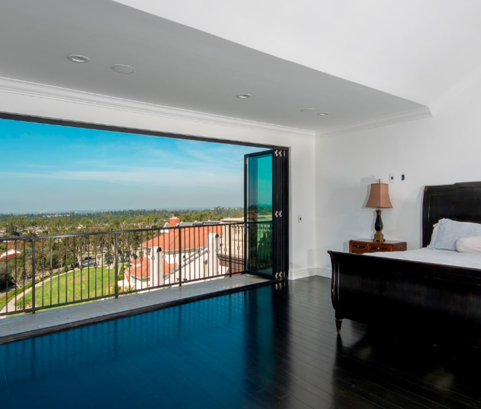 Turnkey Construction Solutions - Expert Installation of La Cantina Doors and Accordion Doors in Orange County Turnkey Construction Solutions showcasing La Cantina doors and accordion doors installation in Orange County, Newport Beach, Dana Point, San Diego, and Rancho Santa Fe.